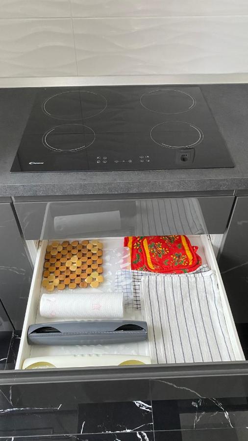 M.B.A. Apartments カルロヴァッツ エクステリア 写真